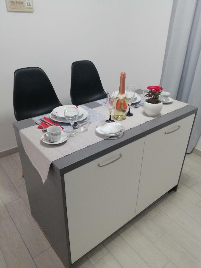 PUY Studio Apartment Mila מראה חיצוני תמונה